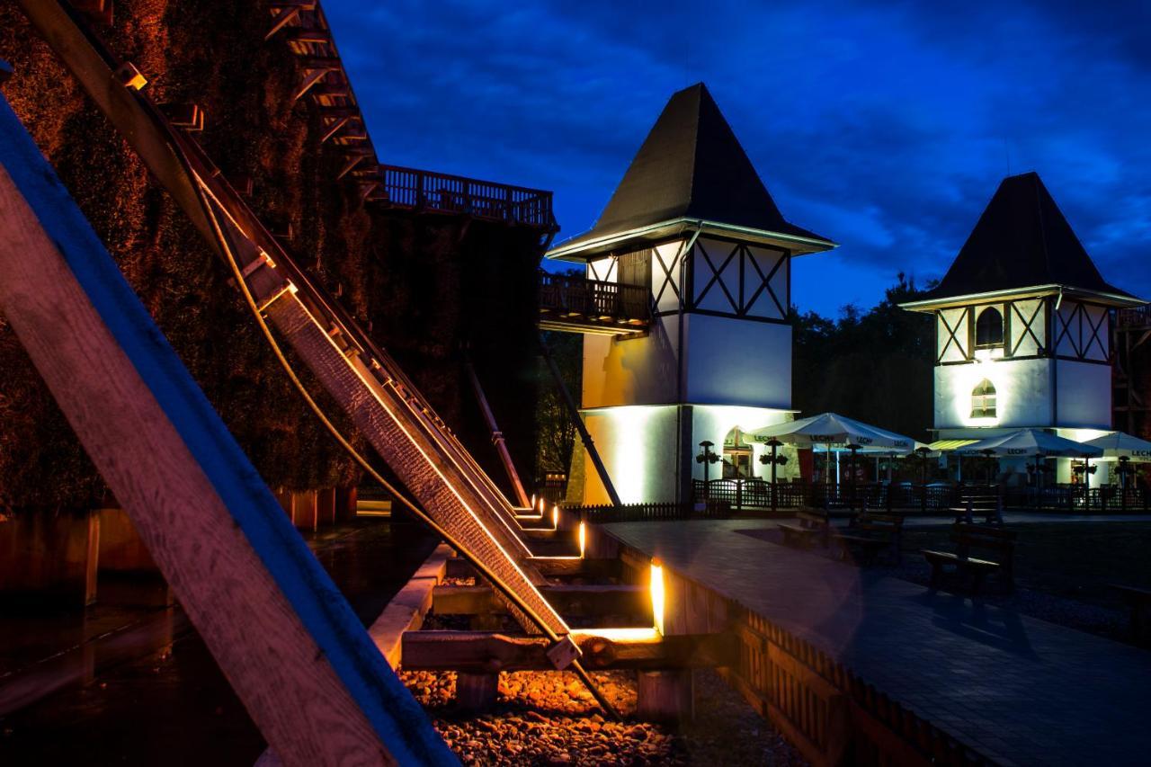 Rezydencja Pod Teznia & Spa Иновроцлав Экстерьер фото